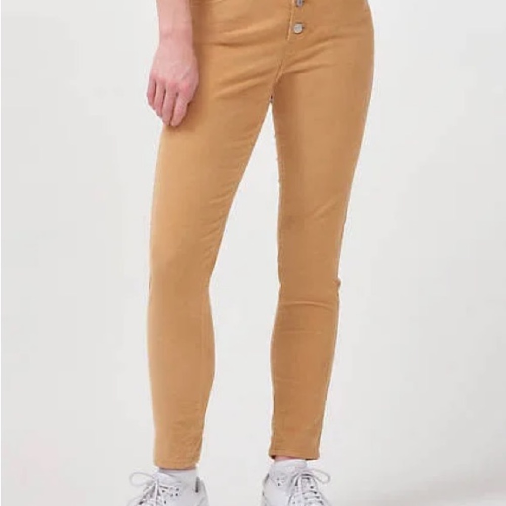 Levi’s 721 High-Rise Skinny Button Fly Jeans.